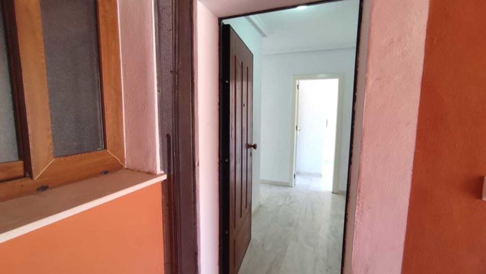 Image No.19-2 Bed Apartment for sale