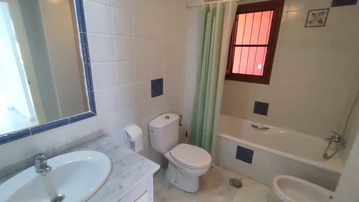Image No.22-2 Bed Apartment for sale