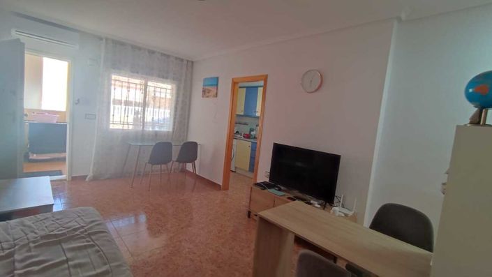 Image No.8-2 Bed Apartment for sale