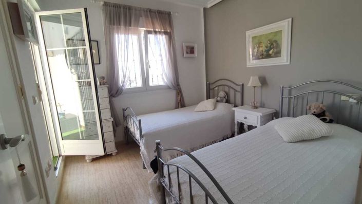 Image No.24-3 Bed Villa for sale