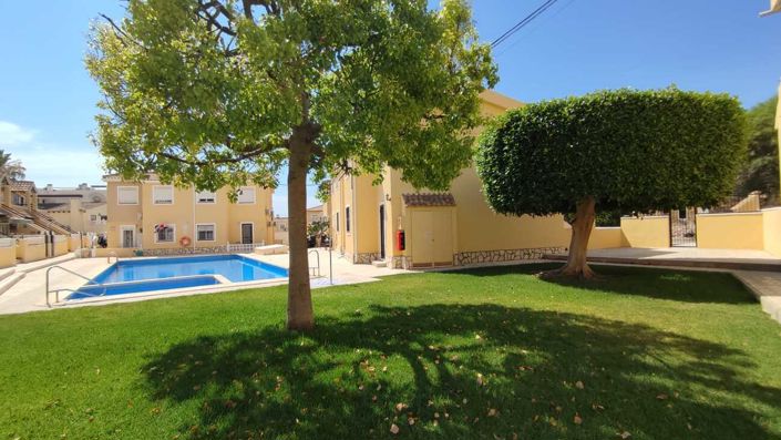 Image No.8-2 Bed Apartment for sale