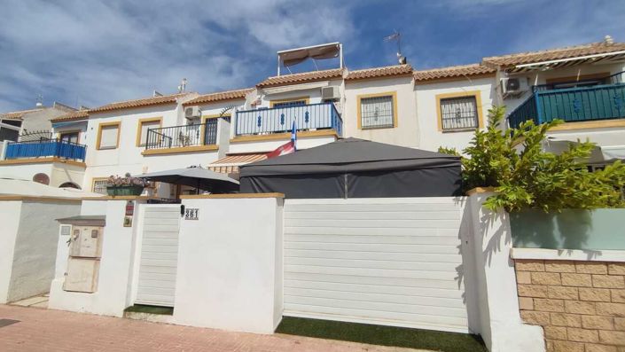 Image No.24-3 Bed Apartment for sale