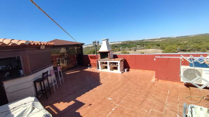 Image No.25-2 Bed Apartment for sale