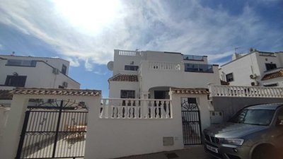 1 - Los Altos, Villa