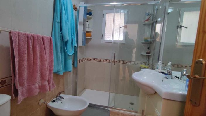 Image No.17-3 Bed Villa for sale