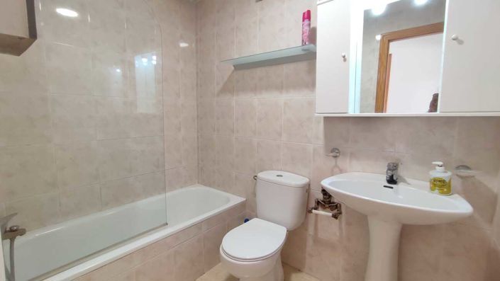 Image No.14-2 Bed Apartment for sale