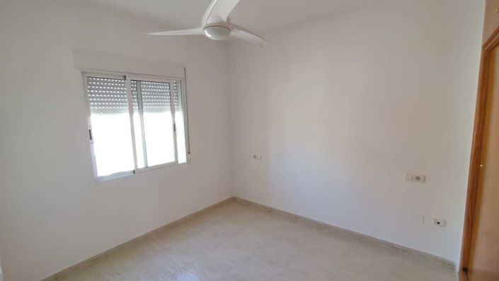 Image No.18-2 Bed Apartment for sale