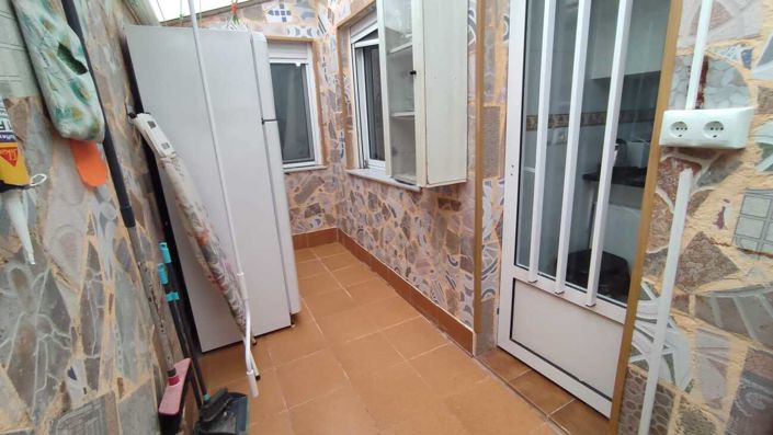 Image No.20-3 Bed Apartment for sale