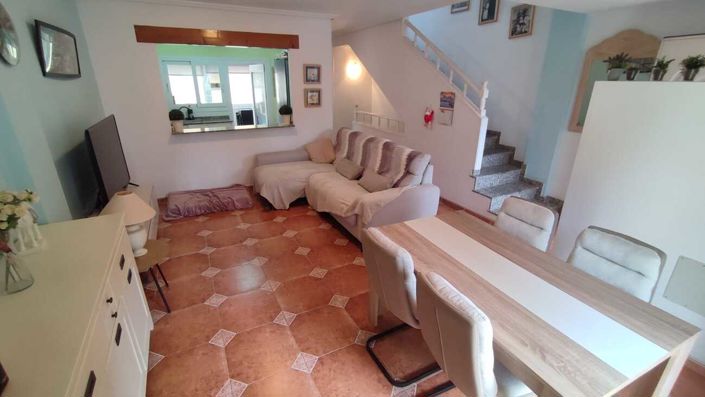Image No.22-3 Bed Townhouse for sale