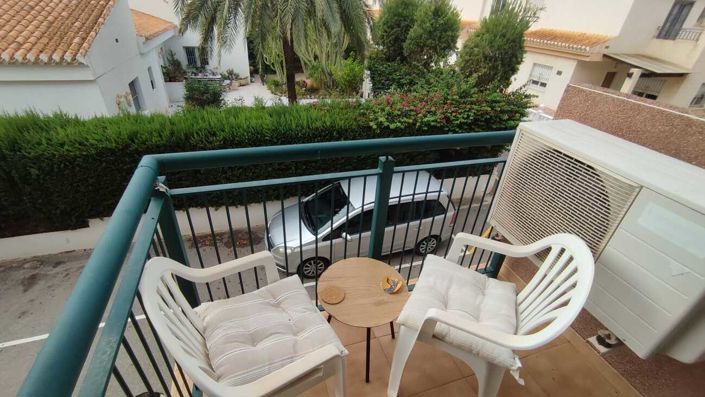 Image No.33-3 Bed Townhouse for sale