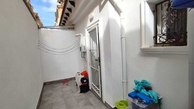 town-house-villamartin-cl350-14