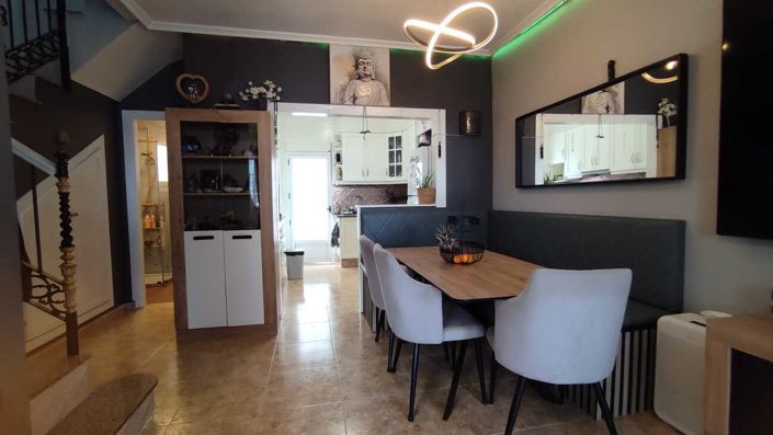 Image No.2-3 Bed Townhouse for sale