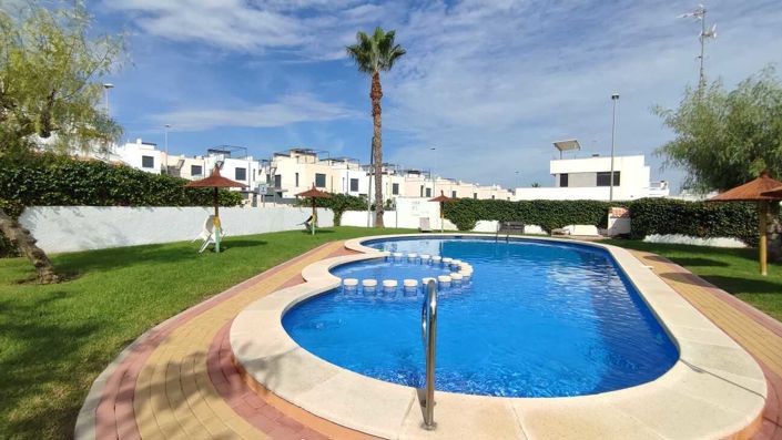 Image No.9-3 Bed Townhouse for sale