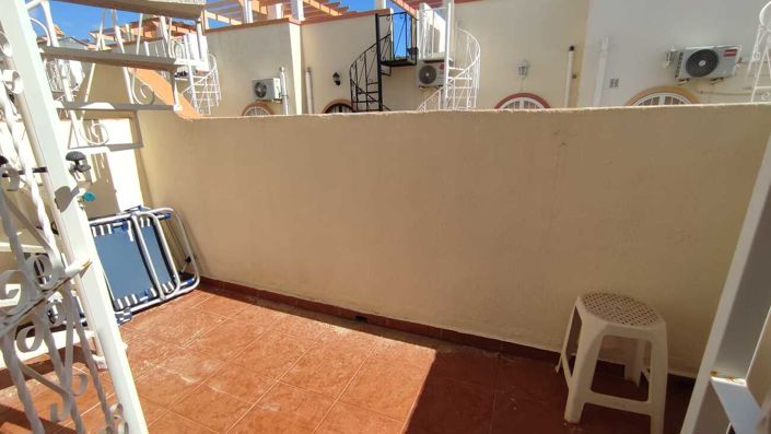 Image No.22-2 Bed Townhouse for sale