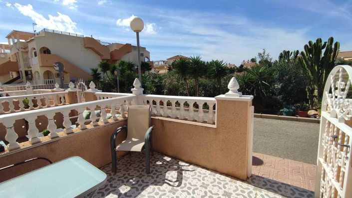 Image No.9-2 Bed Townhouse for sale