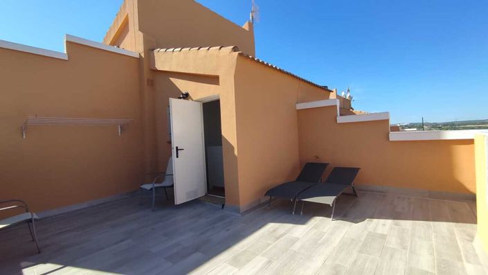 Image No.32-3 Bed Quad for sale