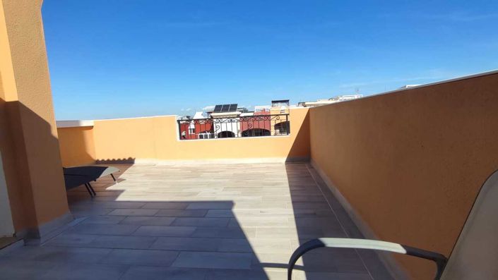 Image No.37-3 Bed Quad for sale