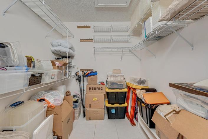 Image No.26-3 Bed House for sale