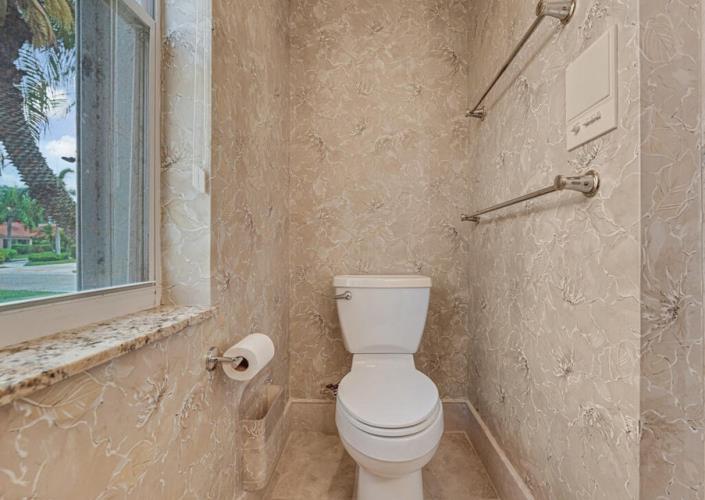 Image No.30-3 Bed House for sale