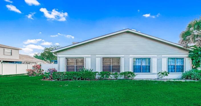 Image No.4-3 Bed Townhouse for sale