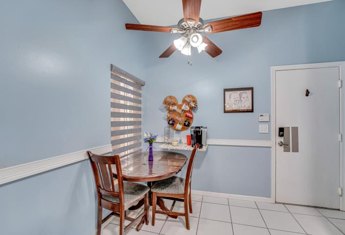 Image No.21-2 Bed Villa for sale