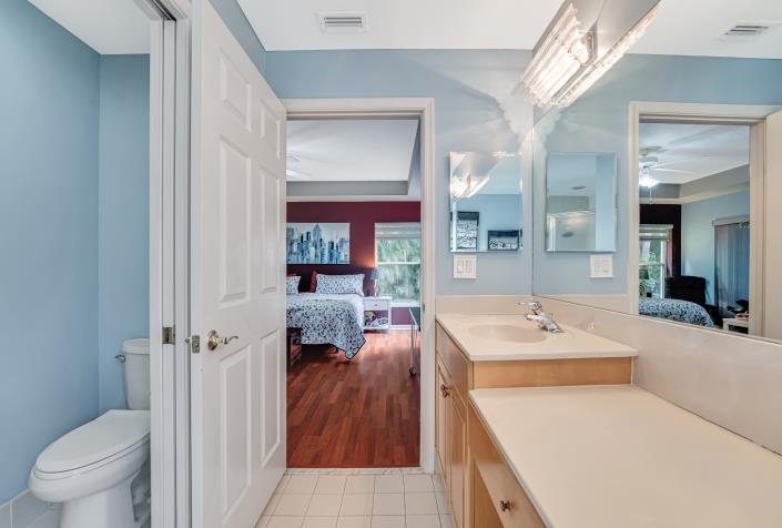 Image No.29-2 Bed Villa for sale