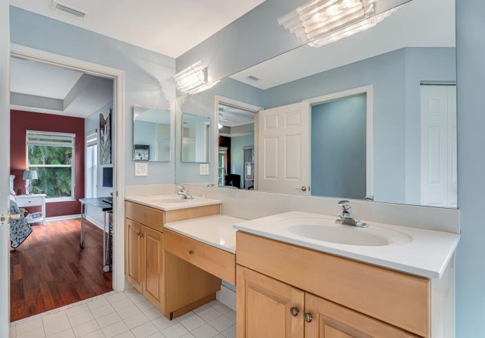 Image No.30-2 Bed Villa for sale