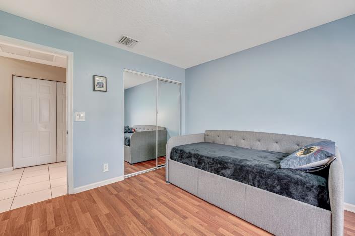 Image No.34-2 Bed Villa for sale