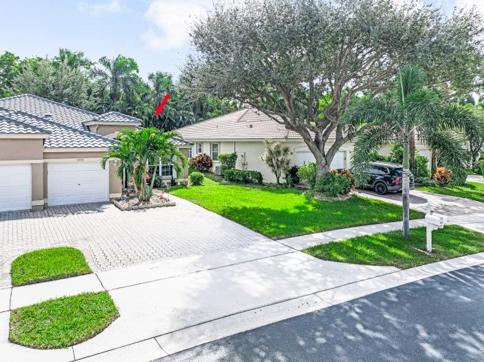 Image No.45-2 Bed Villa for sale