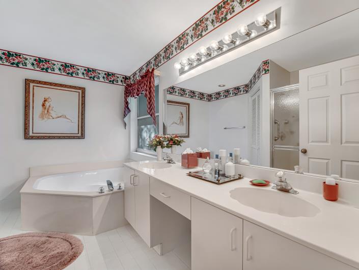 Image No.34-2 Bed Villa for sale