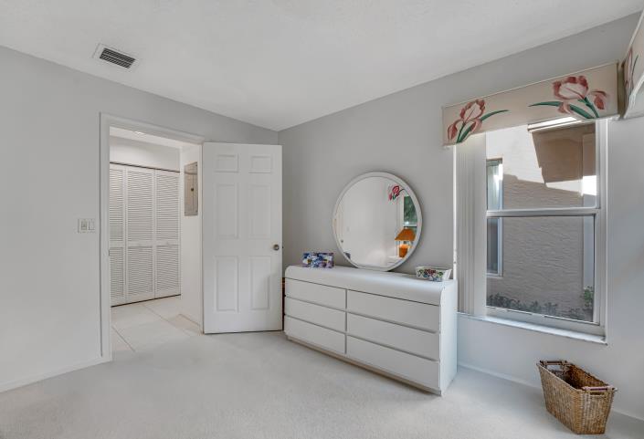 Image No.39-2 Bed Villa for sale