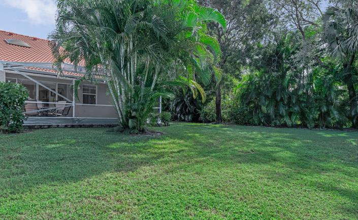 Image No.47-2 Bed Villa for sale