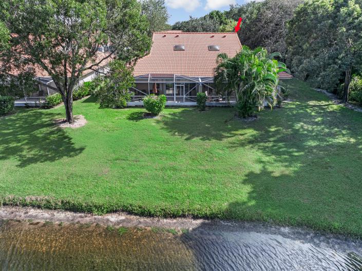 Image No.52-2 Bed Villa for sale