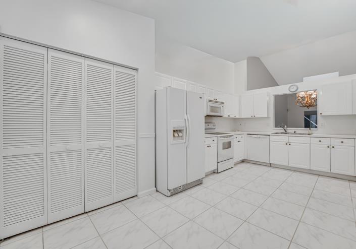 Image No.20-3 Bed Villa for sale