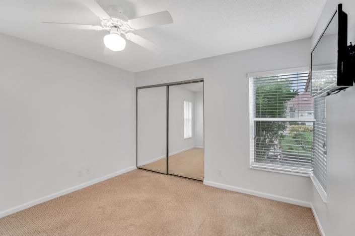 Image No.36-3 Bed Villa for sale