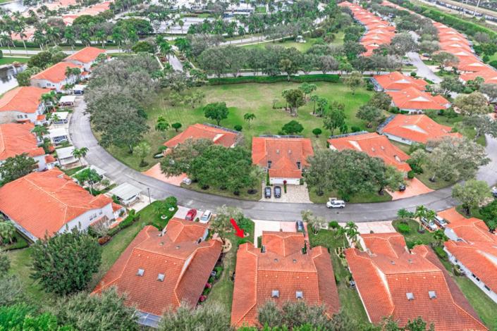 Image No.48-3 Bed Villa for sale