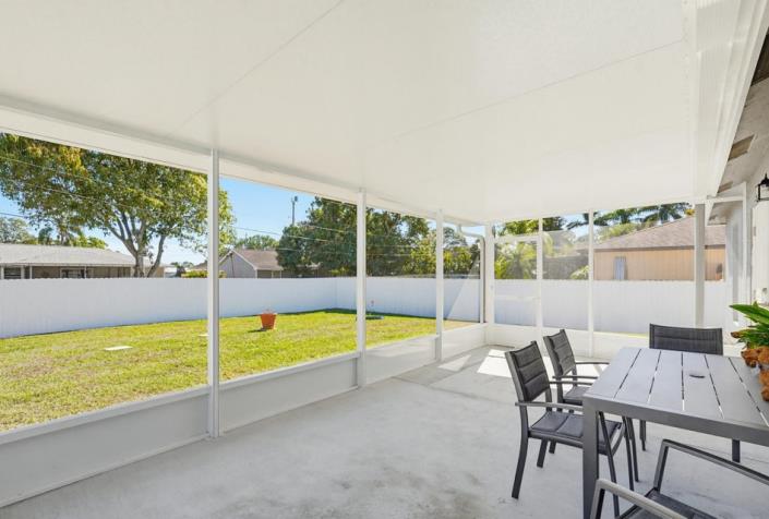 Image No.29-4 Bed House for sale