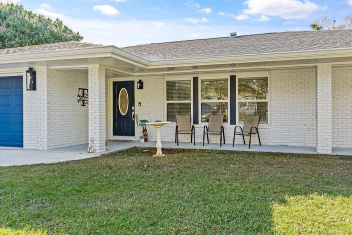 Image No.3-3 Bed House for sale