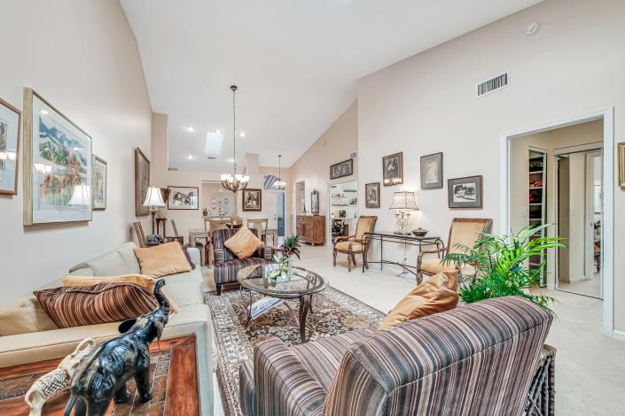 Image No.11-Villa de 2 chambres à vendre à Boynton Beach