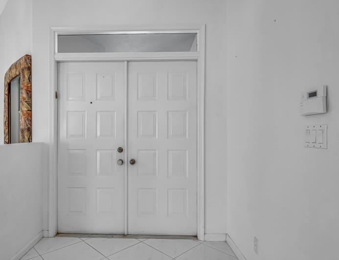 Image No.9-3 Bed House/Villa for sale