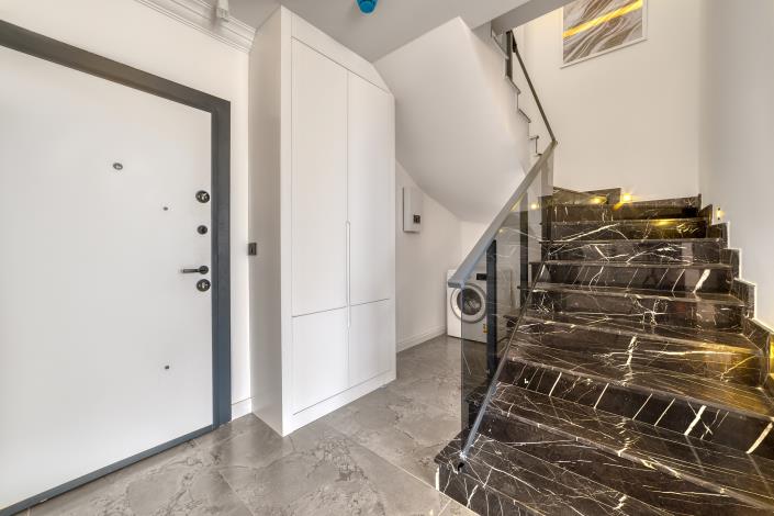 Image No.28-2 Bed Penthouse for sale