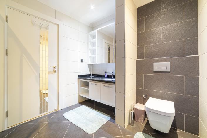 Image No.22-3 Bed Penthouse for sale