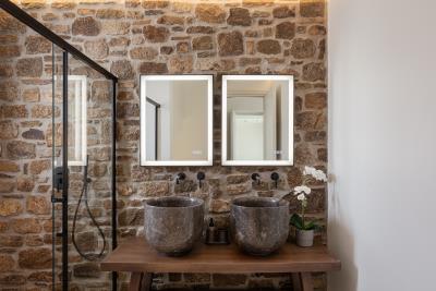 Luxury-Sea-View-Villa-in-Kalafatis--Mykonos---Modern-Architecture-4