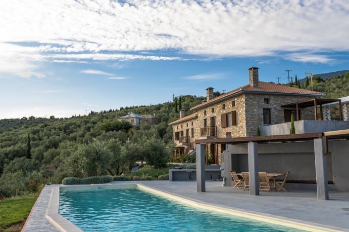 Image No.2-15 Bed Villa for sale