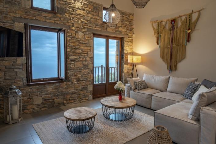 Image No.6-15 Bed Villa for sale