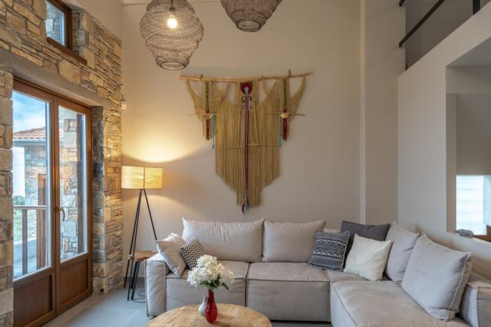 Image No.7-15 Bed Villa for sale