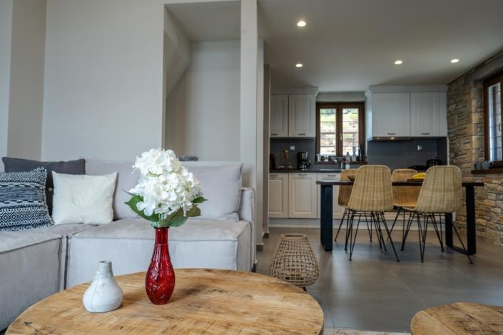 Image No.9-15 Bed Villa for sale