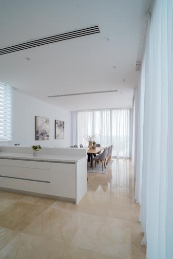 Image No.9-5 Bed Villa for sale