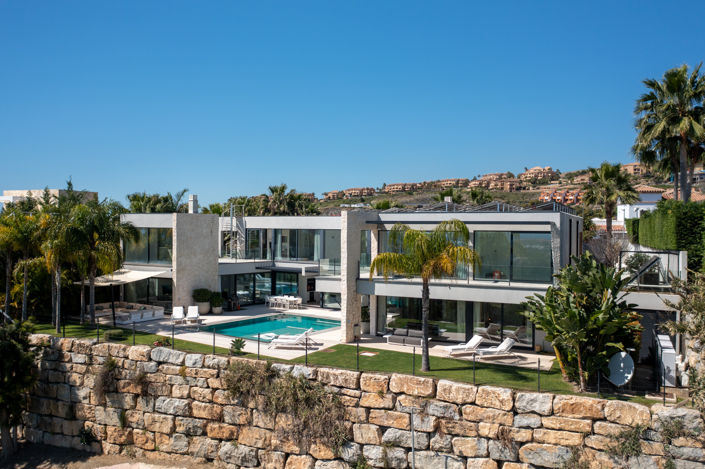 Image No.1-5 Bed Villa for sale