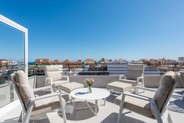 Image No.1-4 Bed Penthouse for sale